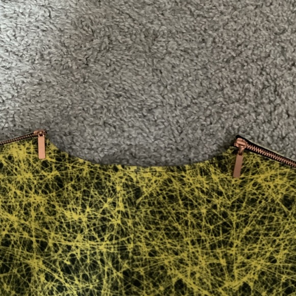 Cedric Charlier black/yellow splash rayon W sz8 top - Picture 10 of 11